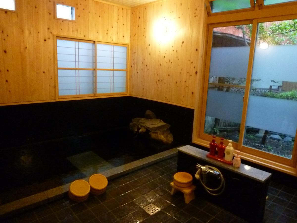 יאמנוצ'י Yudanaka Tawaraya Ryokan מראה חיצוני תמונה